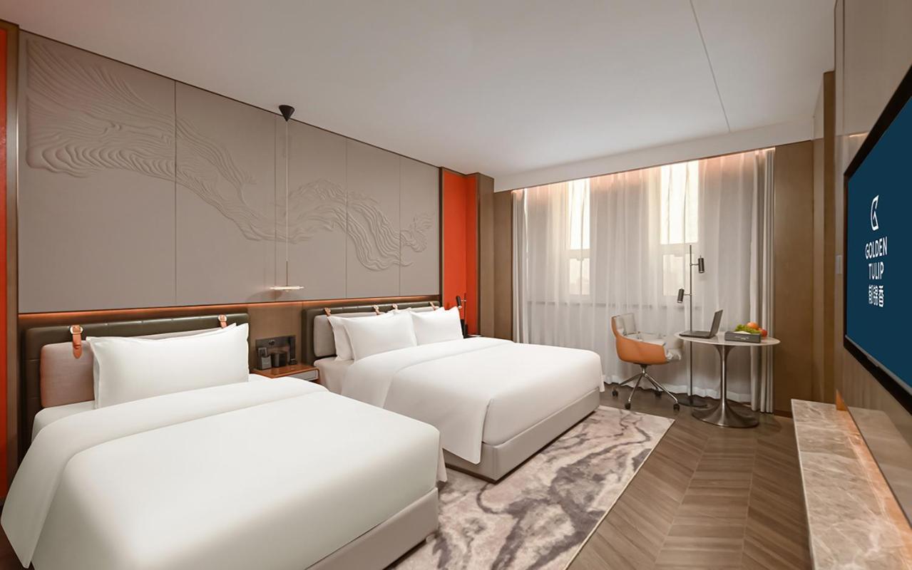 Tongliao Golden Tulip Hotel Bagian luar foto